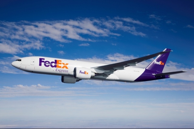 fedex_boeing_777_03__640