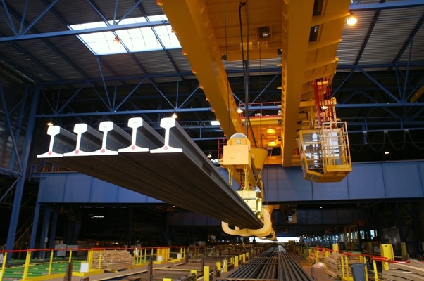 hayange_108-metre_rail_-_moving_rail_low_res_602_01 hayange_108-metre_rail_-_moving_rail_low_res_602_01