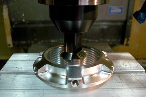threading_titanium.jpg_ico500_500 threading_titanium.jpg_ico500_500