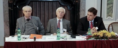 groups_130_resize_resize_400
