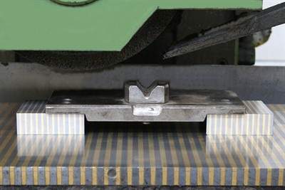 lam-block-pair_02_400x267_400_01 lam-block-pair_02_400x267_400_01